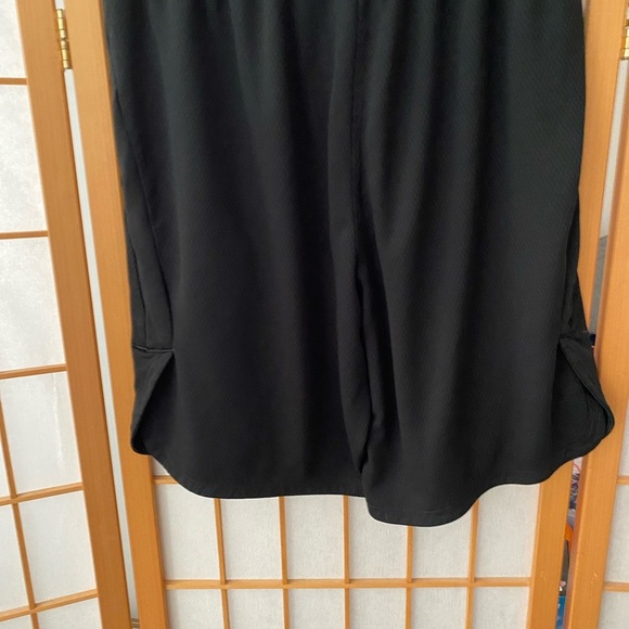 Nike Training Shorts Mens M Medium Black  Dri Fit Gym Training Workout Exercise - Picture 5 of 5